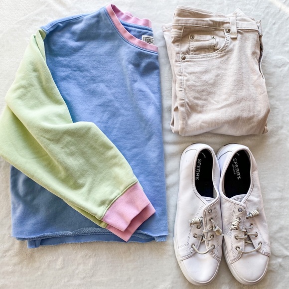 Field Gear Tops - Vintage Field Gear Color Block Cropped Sweatshirt